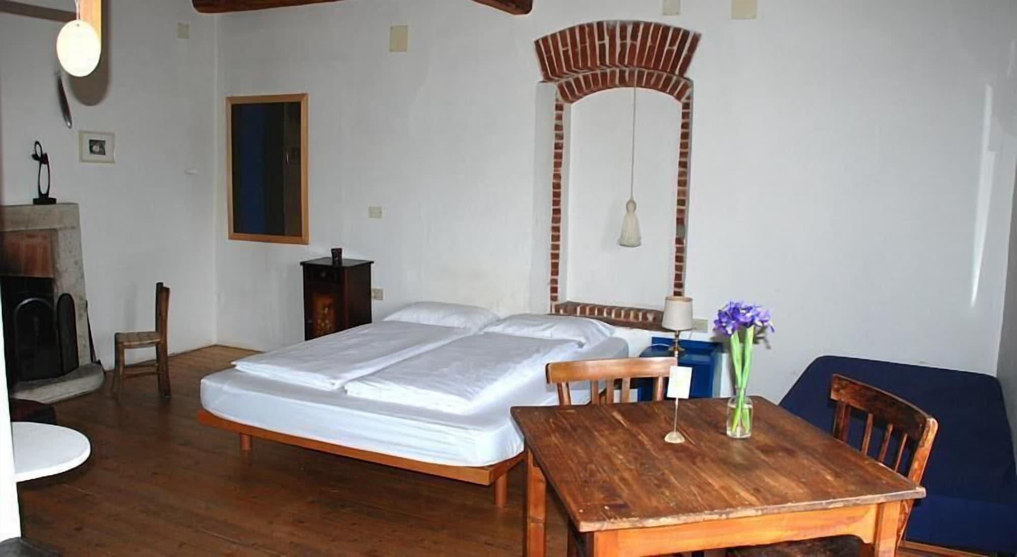 La Tinassara Bed and Breakfast Lazise Buitenkant foto