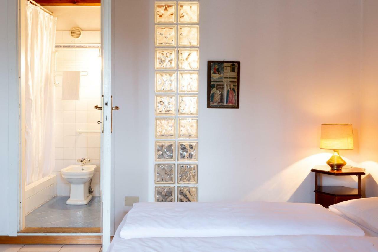 La Tinassara Bed and Breakfast Lazise Buitenkant foto